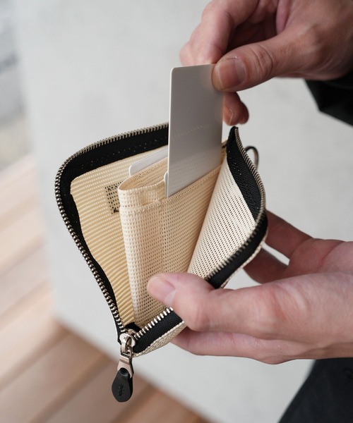 STANDARD SUPPLY(スタンダードサプライ)の「スタンダードサプライ / TAB タブ / L ZIP WALLET Lジップウォレット(財布・メンズ・ライトグレー/ブラック/ベージュ/イエロー/ダークグレー/オレンジ/ブルー/アイボリー・FREE)」の17枚目の写真