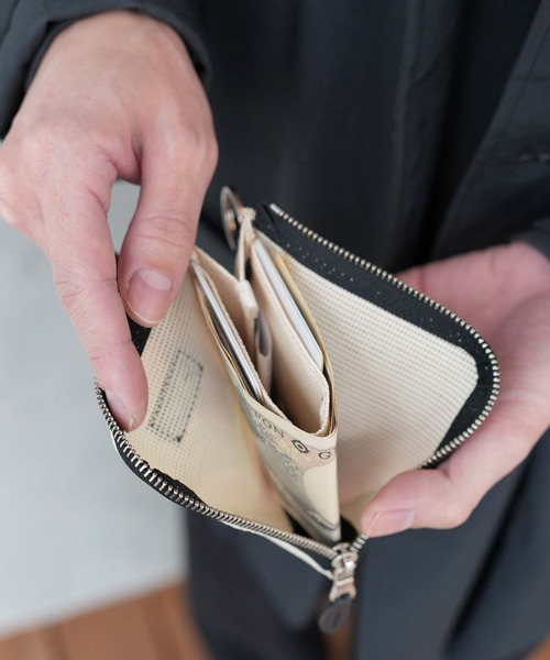 STANDARD SUPPLY(スタンダードサプライ)の「スタンダードサプライ / TAB タブ / L ZIP WALLET Lジップウォレット(財布・メンズ・ライトグレー/ブラック/ベージュ/イエロー/ダークグレー/オレンジ/ブルー/アイボリー・FREE)」の18枚目の写真