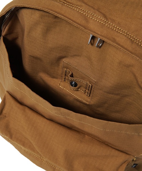 nanamica(ナナミカ)の「nanamica DAY PACK(バックパック/リュック・レディース・ブラック・FREE)」の10枚目の写真