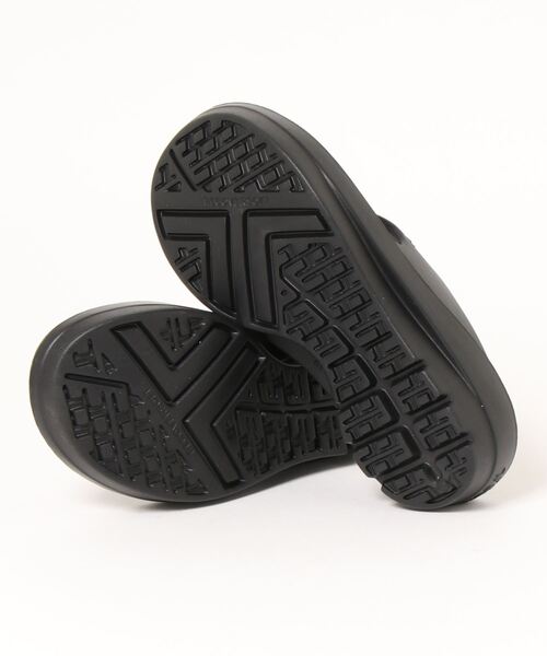 yuw（ユウ）の「ＴＥＬＩＣ　Ｗ　ＦＬＩＰＦＬＯＰ　258119（サンダル・レディース・ブラック・MEDIUM/LARGE）」の3枚目の写真