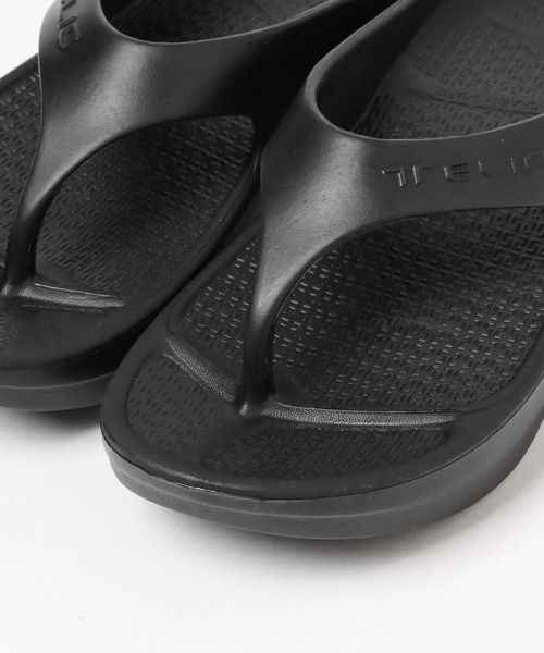 yuw（ユウ）の「ＴＥＬＩＣ　Ｗ　ＦＬＩＰＦＬＯＰ　258119（サンダル・レディース・ブラック・MEDIUM/LARGE）」の13枚目の写真