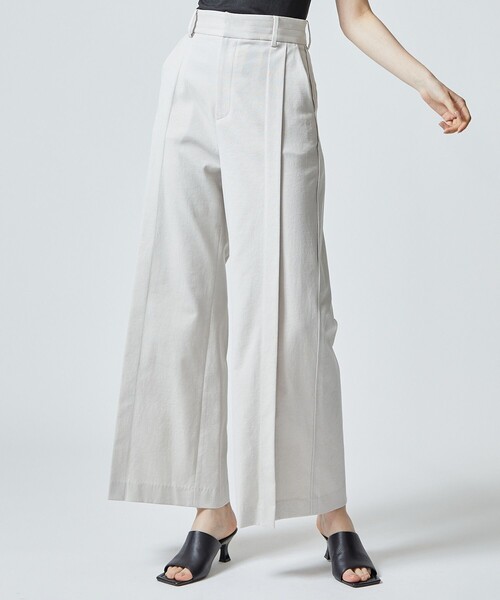 city（シティ）の「【CITY】オックスストレッチタックパンツ（スラックス・レディース・ベージュ/グリーン/ダークグレー・1/2）」の2枚目の写真