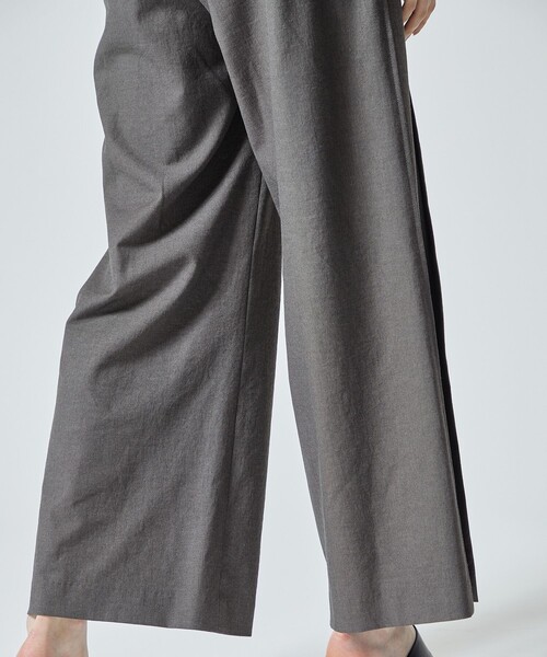 city（シティ）の「【CITY】オックスストレッチタックパンツ（スラックス・レディース・ベージュ/グリーン/ダークグレー・1/2）」の22枚目の写真