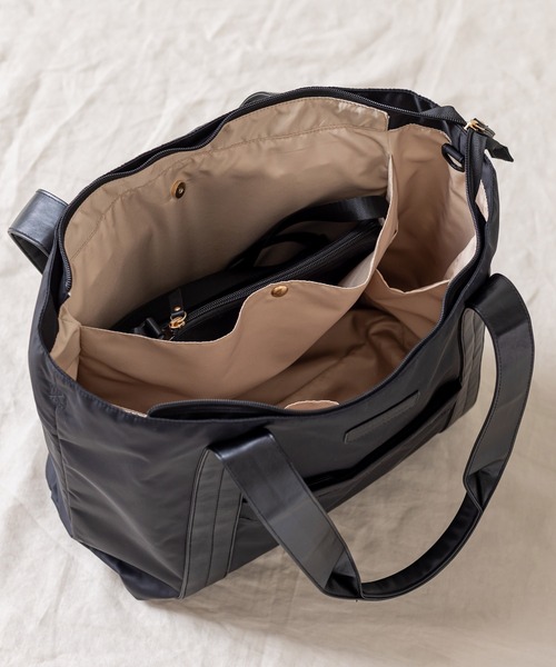 フェリシモMama（フェリシモママ）の「Ｍｏｒｅｄｄｅ　サコッシュ付き大容量　２‐ＷＡＹマザーズトートバッグ〈ブラック〉（マザーズバッグ・レディース・ブラック・ONE SIZE）」の13枚目の写真