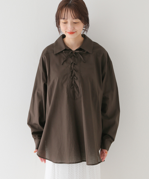 B.C STOCK(ベーセーストック)の「レースアップブラウス(シャツ/ブラウス・レディース・ブラウン/ホワイト/ネイビー・FREE)」の22枚目の写真