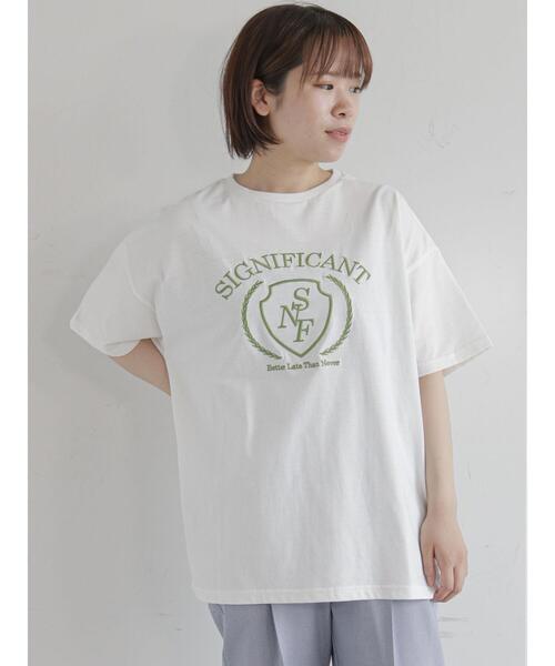 ehka sopo（エヘカソポ）の「カレッジロゴ刺繍Tシャツ（ニット/セーター・レディース・パープル/オフホワイト/キナリ・ﾌﾘ-）」の10枚目の写真