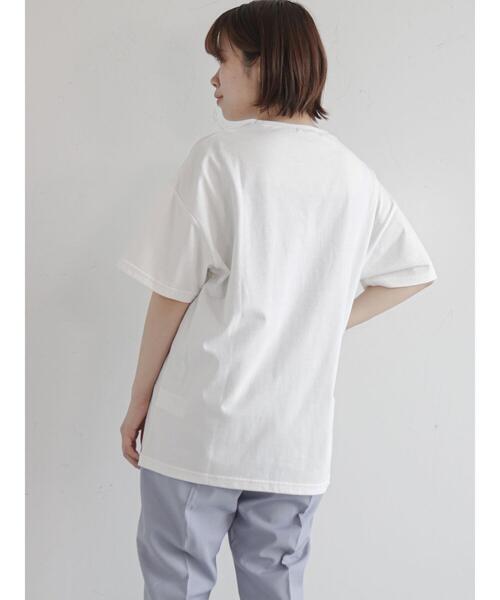 ehka sopo（エヘカソポ）の「カレッジロゴ刺繍Tシャツ（ニット/セーター・レディース・パープル/オフホワイト/キナリ・ﾌﾘ-）」の11枚目の写真