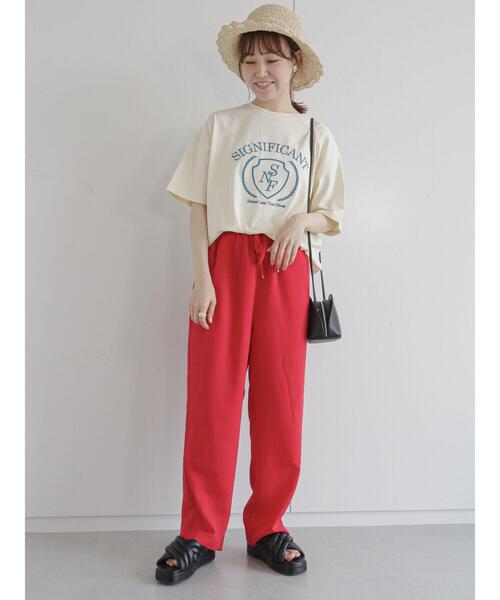 ehka sopo（エヘカソポ）の「カレッジロゴ刺繍Tシャツ（ニット/セーター・レディース・パープル/オフホワイト/キナリ・ﾌﾘ-）」の12枚目の写真