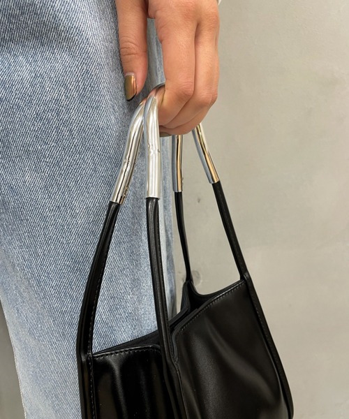 WHO'S WHO gallery(フーズフーギャラリー)の「デザインハンドルバッグ(ハンドバッグ・レディース・ブラック/ブラウン・FREE)」の5枚目の写真