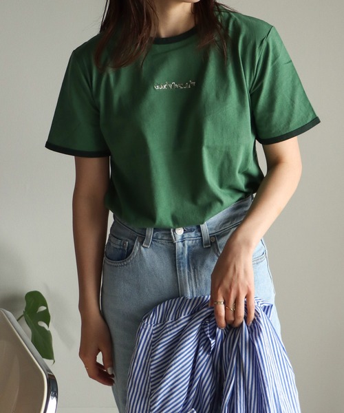 COURO(コウロ)の「刺繍リンガーTシャツ(Tシャツ/カットソー・レディース・オフホワイト/ブラック/オレンジ/グリーン/チャコールグレー/イエロー・FREE)」の9枚目の写真