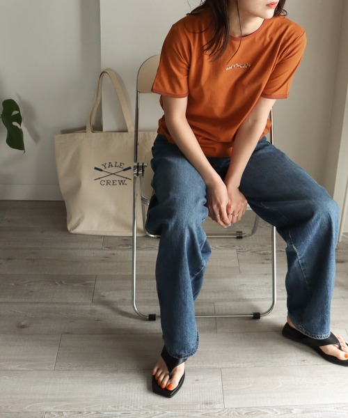 COURO(コウロ)の「刺繍リンガーTシャツ(Tシャツ/カットソー・レディース・オフホワイト/ブラック/オレンジ/グリーン/チャコールグレー/イエロー・FREE)」の12枚目の写真
