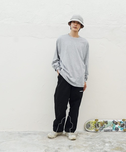 INDEPENDENT（インディペンデント）の「INDEPENDENT / インディペンデント Bar Reflect L/S Regular T-Shirt 長袖 クルーネック ロゴ Tシャツ ロンT（Tシャツ/カットソー・メンズ・ブラック/ヘザーグレー・LARGE/X-LARGE/XX-LARGE/MEDIUM）」の9枚目の写真