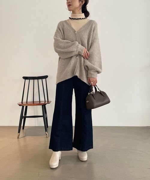 MAJESTIC LEGON(マジェスティックレゴン)の「ポケットデニムパンツ(デニムパンツ・レディース・ネイビー/ブルー・SMALL/MEDIUM)」の2枚目の写真