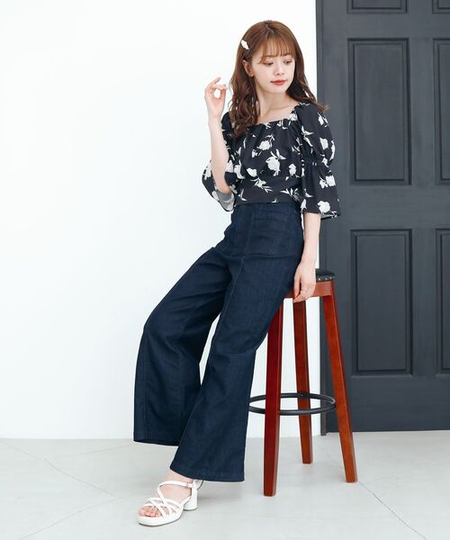 MAJESTIC LEGON(マジェスティックレゴン)の「ポケットデニムパンツ(デニムパンツ・レディース・ネイビー/ブルー・SMALL/MEDIUM)」の22枚目の写真