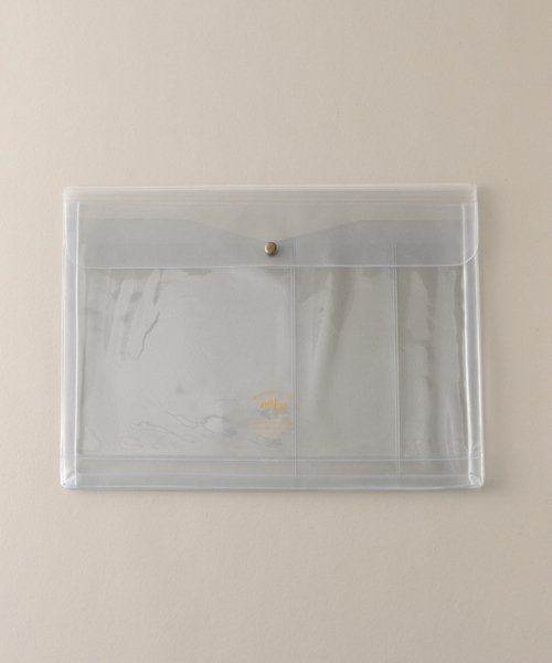 HIGHTIDE（ハイタイド）の「【HIGHTIDE/ハイタイド】ジェネラルパーパスケースA4(ネーエ)（パスケース・メンズ・ブラック/White・FREE）」の2枚目の写真