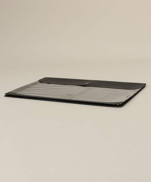 HIGHTIDE（ハイタイド）の「【HIGHTIDE/ハイタイド】ジェネラルパーパスケースA4(ネーエ)（パスケース・メンズ・ブラック/White・FREE）」の4枚目の写真