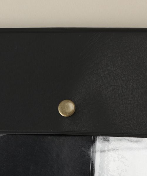 HIGHTIDE（ハイタイド）の「【HIGHTIDE/ハイタイド】ジェネラルパーパスケースA4(ネーエ)（パスケース・メンズ・ブラック/White・FREE）」の8枚目の写真