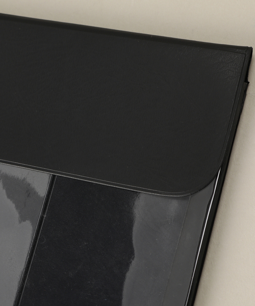 HIGHTIDE（ハイタイド）の「【HIGHTIDE/ハイタイド】ジェネラルパーパスケースA4(ネーエ)（パスケース・メンズ・ブラック/White・FREE）」の10枚目の写真