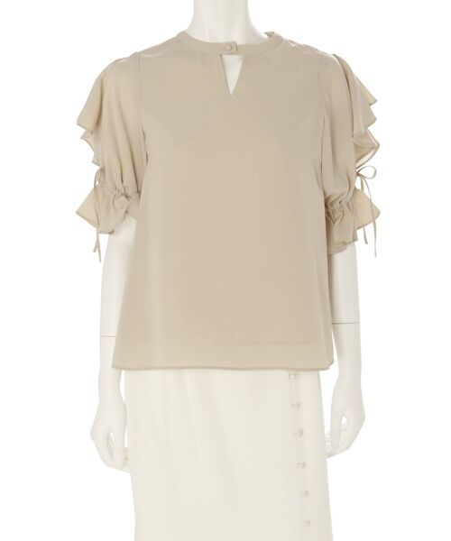 MERCURYDUO（マーキュリーデュオ）の「2WAYラッフルスリーブブラウス（シャツ/ブラウス・レディース・オフホワイト/ベージュ・FREE）」の4枚目の写真