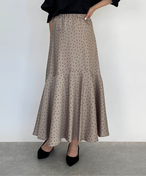 DIARIUM(ディアリウム)の「【日本製】ドットマーメイドスカート(スカート・レディース・ブラック/モカ・M)」の2枚目の写真