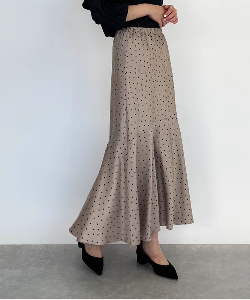 DIARIUM(ディアリウム)の「【日本製】ドットマーメイドスカート(スカート・レディース・ブラック/モカ・M)」の5枚目の写真