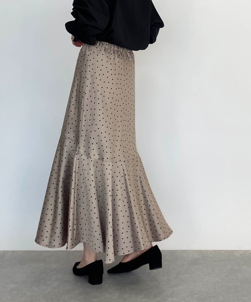 DIARIUM(ディアリウム)の「【日本製】ドットマーメイドスカート(スカート・レディース・ブラック/モカ・M)」の8枚目の写真