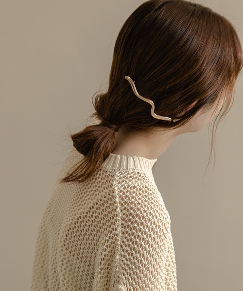 SMELLY（スメリー）の「ニュアンスラインメタルバレッタ（バレッタ/ヘアクリップ・レディース・シルバー/ゴールド・-）」の11枚目の写真