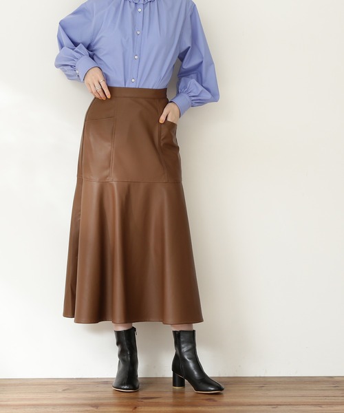 N.（N. Natural Beauty Basic）（エヌエヌナチュラルビューティーベーシック）の「【S Size Line】◆フェイクレザーマーメイドスカート（スカート・レディース・ブラック/ブラウン・SMALL/MEDIUM）」の5枚目の写真
