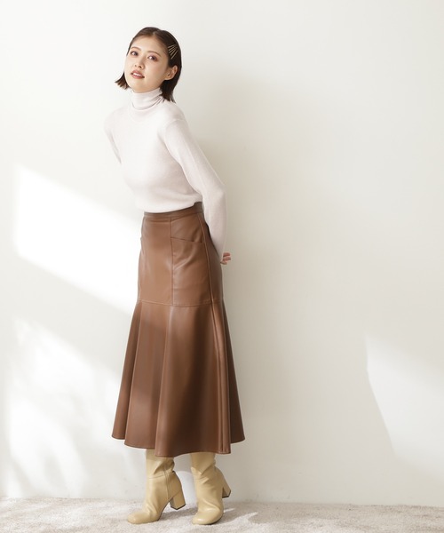 N.（N. Natural Beauty Basic）（エヌエヌナチュラルビューティーベーシック）の「【S Size Line】◆フェイクレザーマーメイドスカート（スカート・レディース・ブラック/ブラウン・SMALL/MEDIUM）」の16枚目の写真