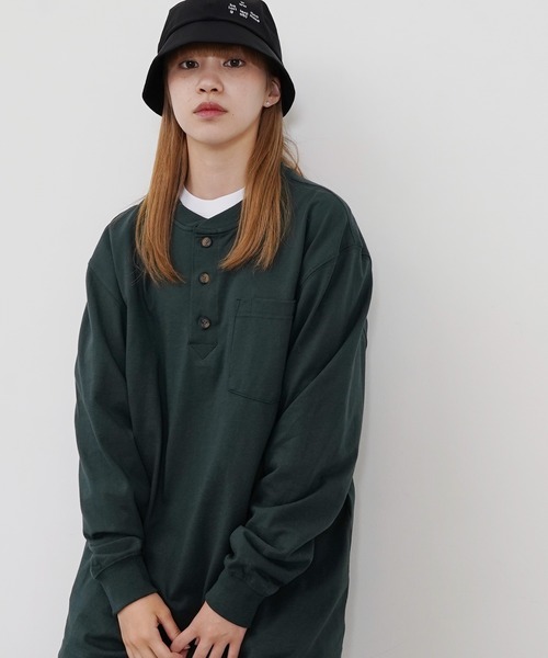 Dickies(ディッキーズ)の「Dickies / ディッキーズ Heavyweight Henley Shirt ヘンリーネック ロンT(Tシャツ/カットソー・メンズ・ネイビー/グリーン/ブラウン/ホワイト/ブラック・MEDIUM/LARGE/X-LARGE)」の4枚目の写真