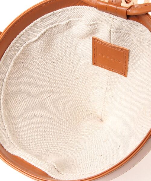 LUDLOW（ラドロー）の「【LUDLOW/ラドロー】 acorn（ショルダーバッグ・レディース・キャメル・FREE）」の4枚目の写真