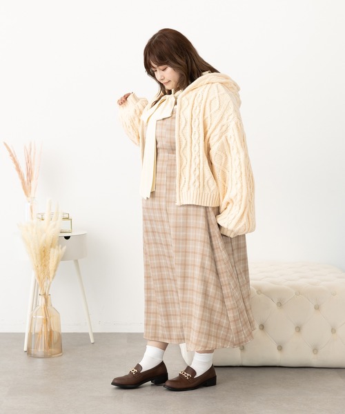 SLURR（スラ―）の「[大きいサイズ]フードケーブルZIPブルゾン（ブルゾン・レディース・ベージュ/アイボリー/モカ・L）」の15枚目の写真