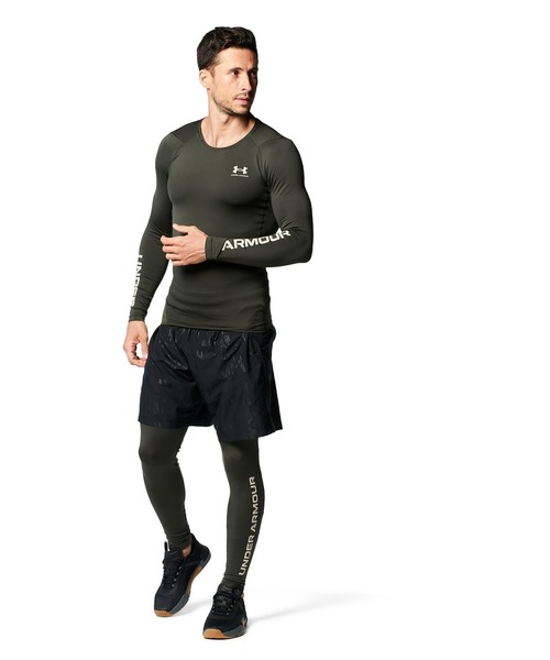 UNDER ARMOUR(アンダーアーマー)の「UAコールドギアアーマー クルー ノベルティ シャツ(トレーニング/メンズ)(Tシャツ/カットソー・メンズ・グレー/ブラック/ダークグリーン/ネイビー・M/XXL/L/3XL/XL/S)」の22枚目の写真