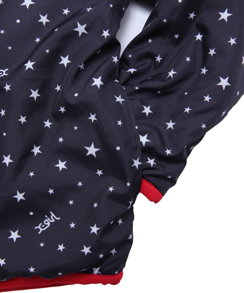 X-girl Stages(エックスガールステージス)の「【VERY11月号掲載】FLUFFY REVERSIBLE JACKET(12M~3T)(ブルゾン・キッズ・マルチ/ベージュ/ネイビー・12M/2T/3T)」の7枚目の写真