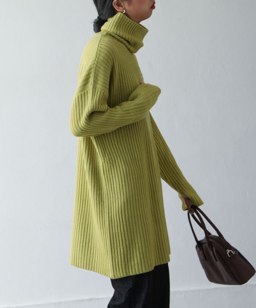 Chillfar（チルファー）の「７Gタートルロングニットプルオーバー（ニット/セーター・レディース・黄緑系/グレイッシュベージュ/ブラック/ブルー・FREE）」の3枚目の写真