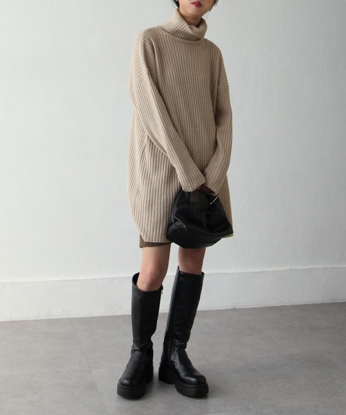 Chillfar（チルファー）の「７Gタートルロングニットプルオーバー（ニット/セーター・レディース・黄緑系/グレイッシュベージュ/ブラック/ブルー・FREE）」の9枚目の写真