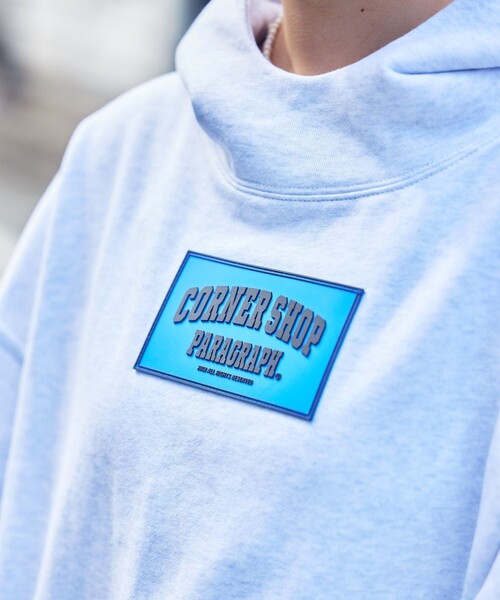 Paragraph（パラグラフ）の「【PARAGRAPH/パラグラフ】 スクエアワンポイントフーディー/NO.006/ワンポイントロゴ/スウェットパーカー/ユニセックス/フリーサイズ（パーカー・メンズ・ブラック/チャコールグレー/ライトグレー/ネイビー・ﾌﾘ-）」の10枚目の写真