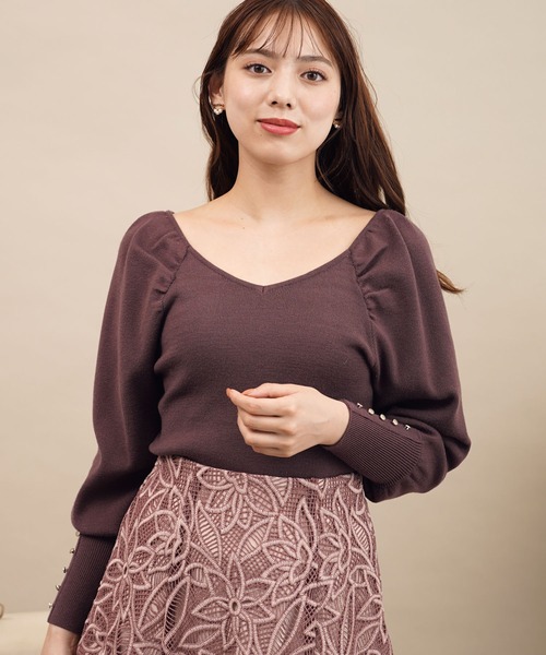 NOELA（ノエラ）の「ボリュームスリーブニット（ニット/セーター・レディース・オフホワイト/ボルドー/ベージュ/ブラック・フリー）」の16枚目の写真