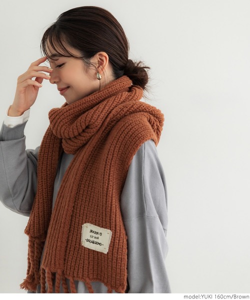 coca(coca)(コカ)の「もこもこタッセルマフラー(マフラー・レディース・ホワイト/ブラウン/ブラック・ONE SIZE)」の13枚目の写真