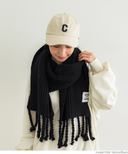 coca(coca)(コカ)の「もこもこタッセルマフラー(マフラー・レディース・ホワイト/ブラウン/ブラック・ONE SIZE)」の11枚目の写真