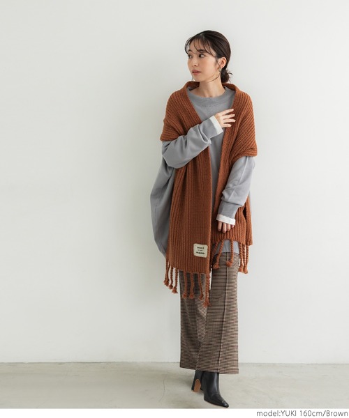 coca(coca)(コカ)の「もこもこタッセルマフラー(マフラー・レディース・ホワイト/ブラウン/ブラック・ONE SIZE)」の14枚目の写真