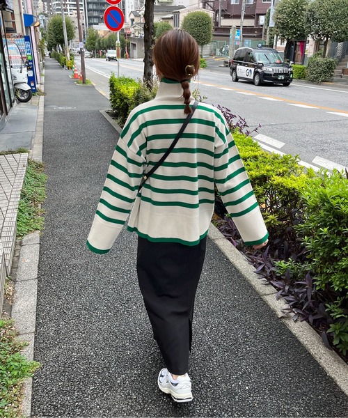 feepur（フェピュール）の「【ハンドウォッシャブル】ハイネックボーダーニット（ニット/セーター・レディース・ブルー/グレー/オフホワイト/グリーン・MEDIUM）」の6枚目の写真