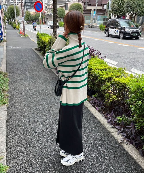 feepur（フェピュール）の「【ハンドウォッシャブル】ハイネックボーダーニット（ニット/セーター・レディース・ブルー/グレー/オフホワイト/グリーン・MEDIUM）」の13枚目の写真