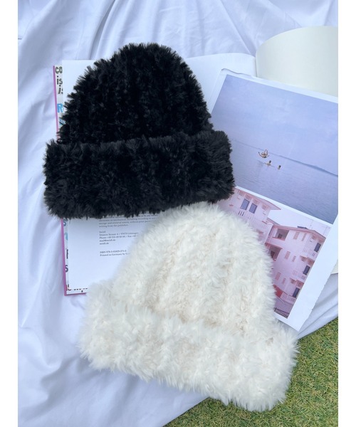 WC（ダブル シー）の「ふわふわボリュームニットキャップ（ニットキャップ/ビーニー・レディース・ブラック/ホワイト・FREE）」の2枚目の写真