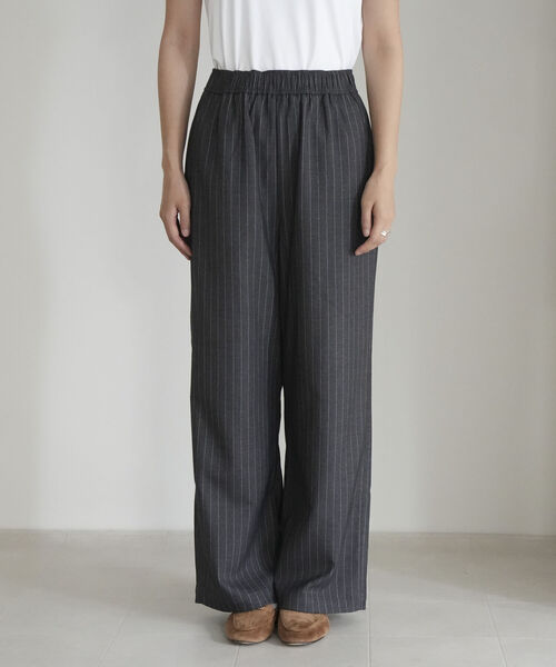 fredy emue(フレディエミュ)の「ストライプイージーセミワイドパンツ(その他パンツ・レディース・ブラック系その他/グレー系その他・38/36)」の17枚目の写真