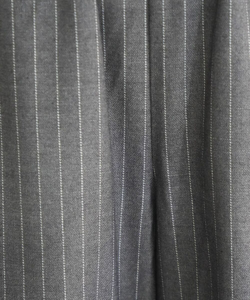 fredy emue(フレディエミュ)の「ストライプイージーセミワイドパンツ(その他パンツ・レディース・ブラック系その他/グレー系その他・38/36)」の5枚目の写真