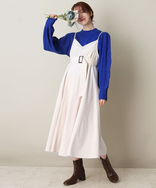 ITS'DEMO（イッツデモ）の「【ウエストマークでバランス抜群/微光沢】コーデュロイキャミワンピース（ワンピース・レディース・ブラウン系その他/アイボリー/ブルー・00）」の2枚目の写真