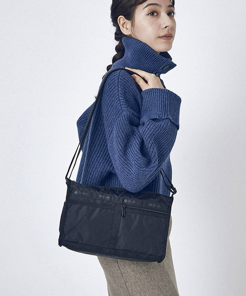 LeSportsac（レスポートサック）の「DELUXE SHOULDER SATCHEL