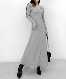 【LVEU.】ハートネックストレッチフレアワンピース / ワンピ ワンピース ストレッチ タイト フレア ロング リブ ニット 長袖 ブラック アイボリー グレー カーキ