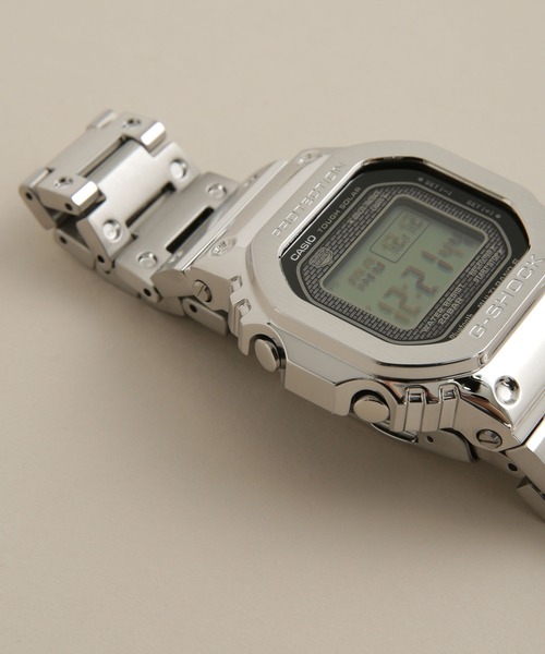 G-SHOCK（ジーショック）の「G-SHOCK/GMW-B5000D-1JF（アナログ腕時計・メンズ・シルバー・FREE）」の5枚目の写真